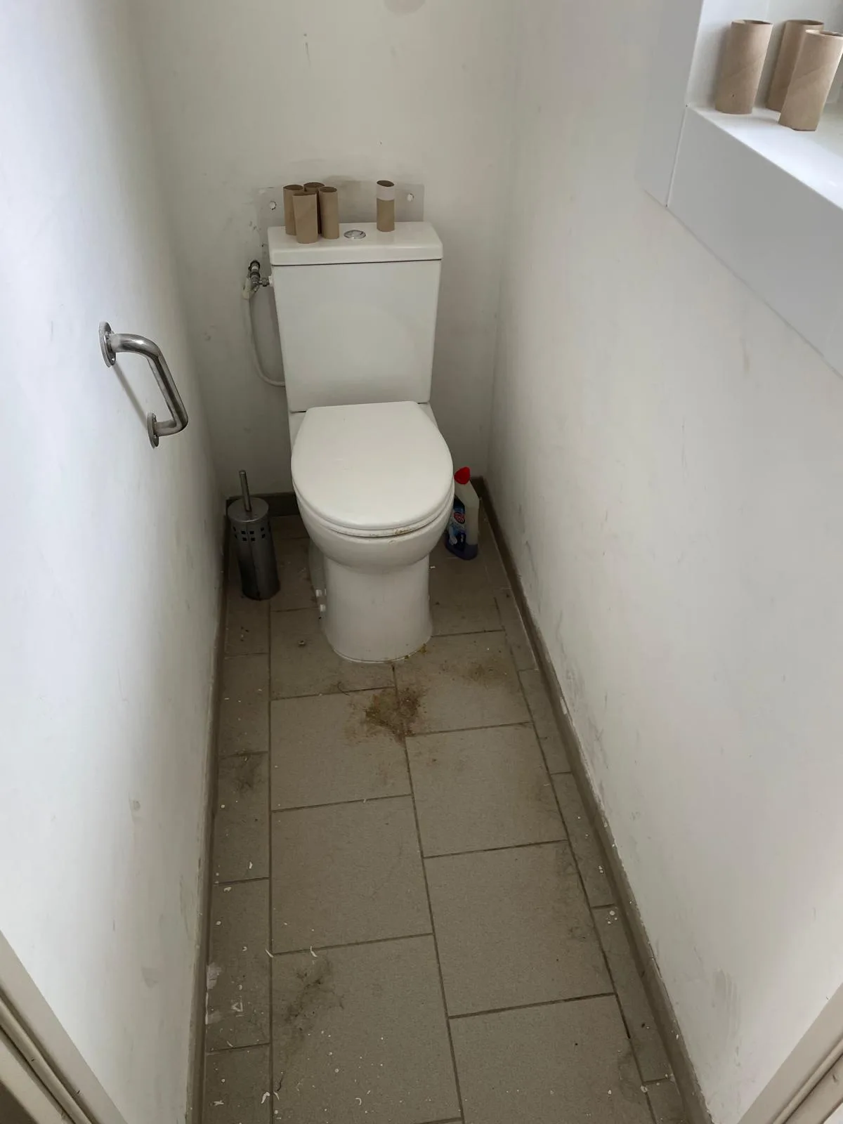 Comment décrire clairement les dangers d’un logement très encombré à Paris et ses environs Comment décrire clairement les dangers d’un logement très encombré à Paris et ses environs